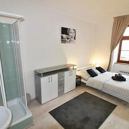 Séjour chez l'habitant Lacna Izba V Centre *